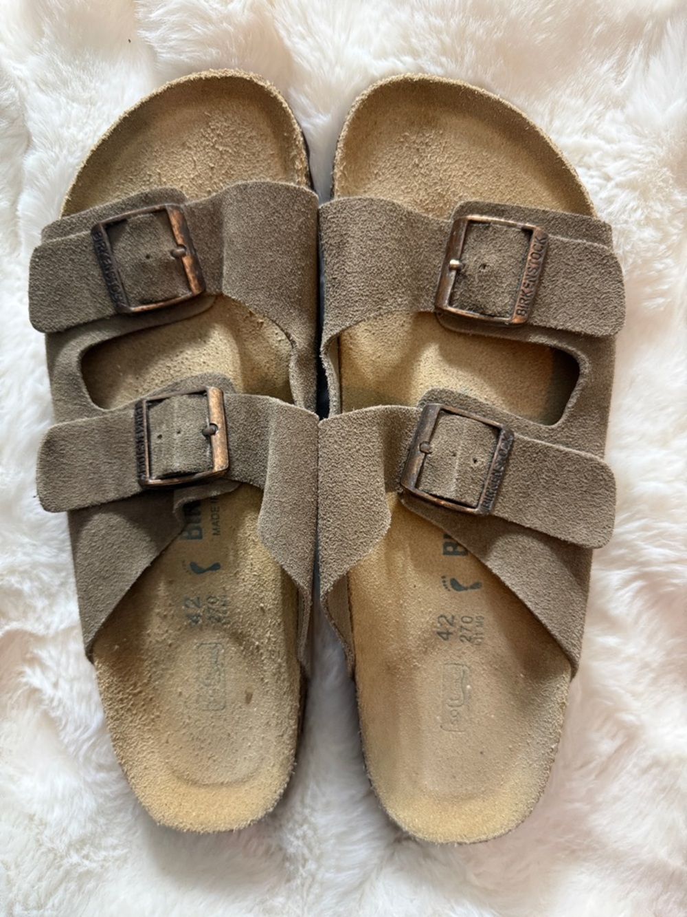 Birkenstock Arizona Taupe Suede Sandals W11/M9/42 Unisex